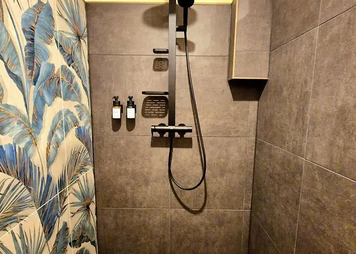 Historischer Weinkeller アパート *